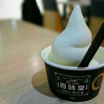仁川空港で韓国人気スィーツ百味堂のソフトクリームを食べる